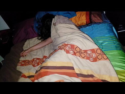 ❤️ Anak tiri memarahi ibu tirinya semasa dia tidur. ❤️ Video lucah di lucah ms.eviewporn.ru ❌❤